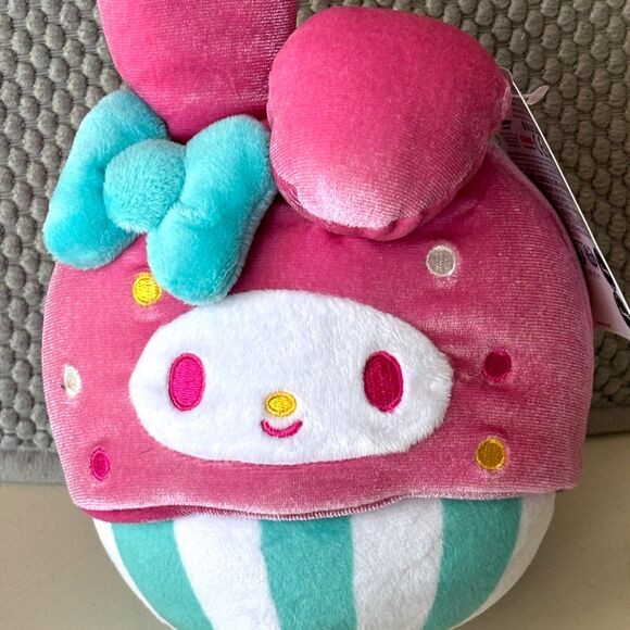 Gund Sanrio 9" My Melody Cupcake My Melody Plush Toy Hello Kitty - Picture 3 of 4